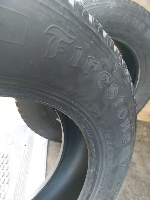 4бр.зимни FIRESTONE 205/65/16C 107T DOT 4219