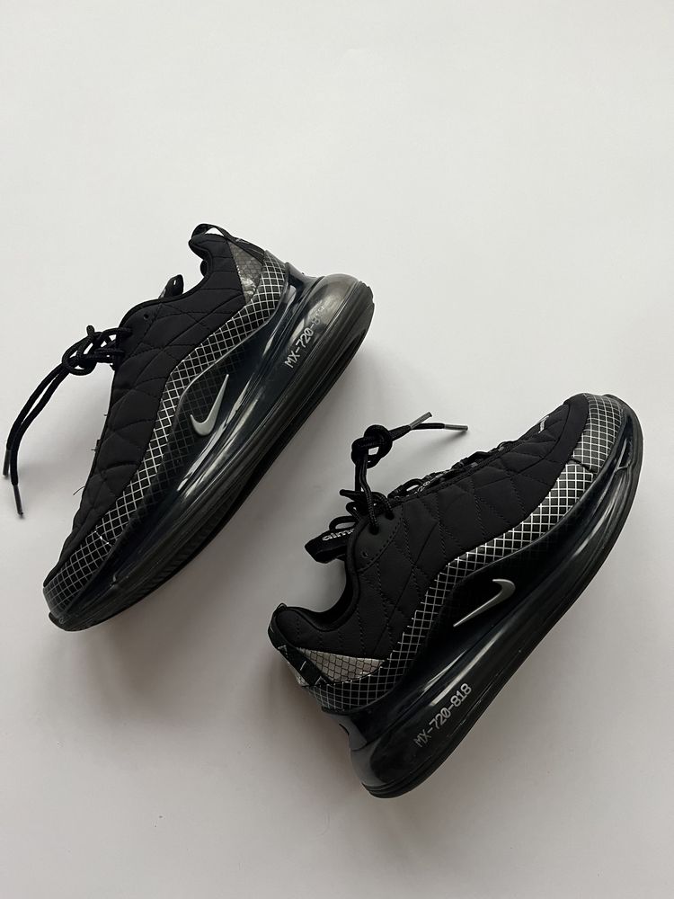 NIKE Air Max 720 - 38.5   / Оригинал