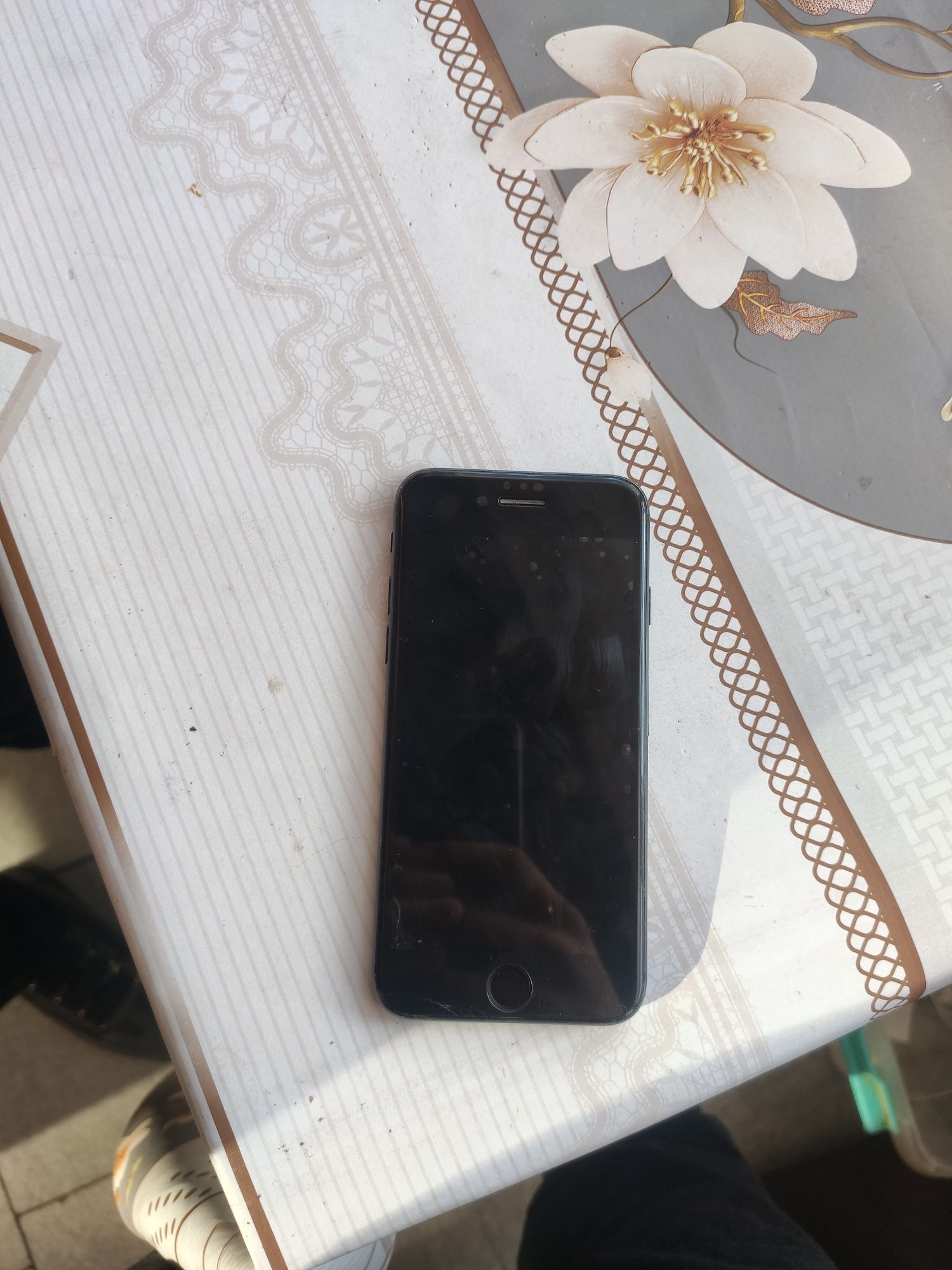 iPhone 7 xotira 32ГБ