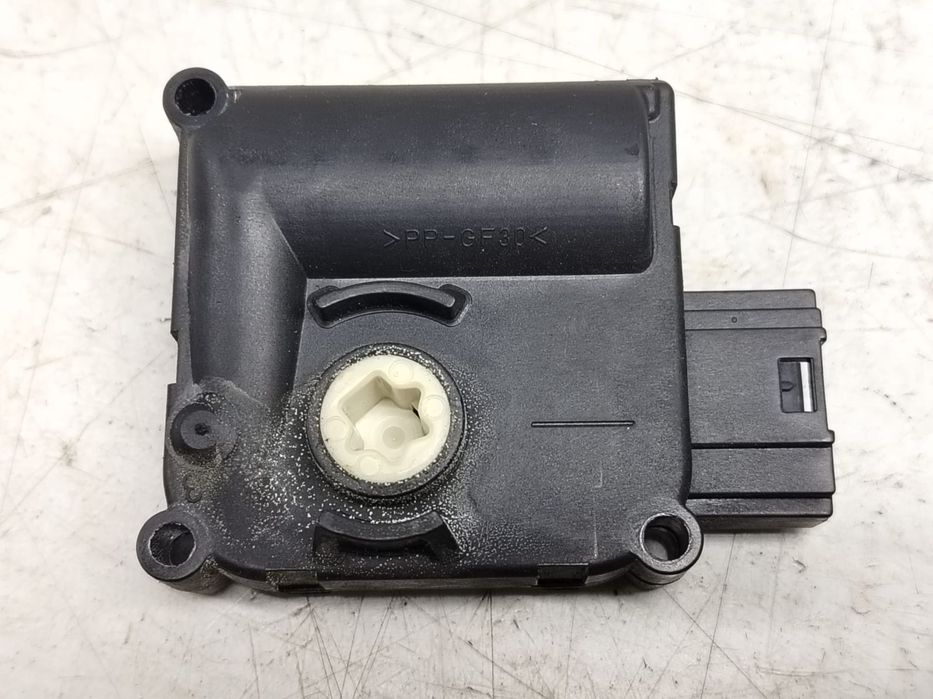 Motoras mixaj aer 132801359 Audi A6 4F/C6 [2004 - 2008] 2.0 tdi BLB