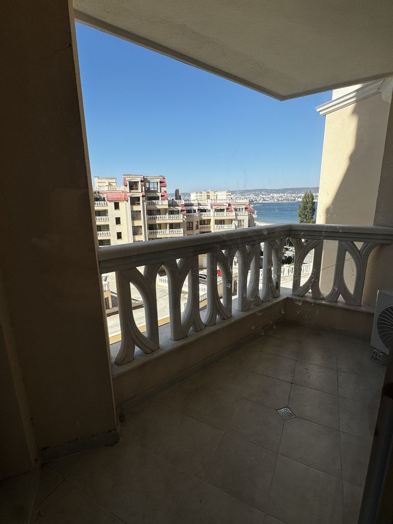 Продава се Двустаен апартамент в Варна, м-т Зеленика - 74 кв.м за 1846 €/кв.м - Снимка #1