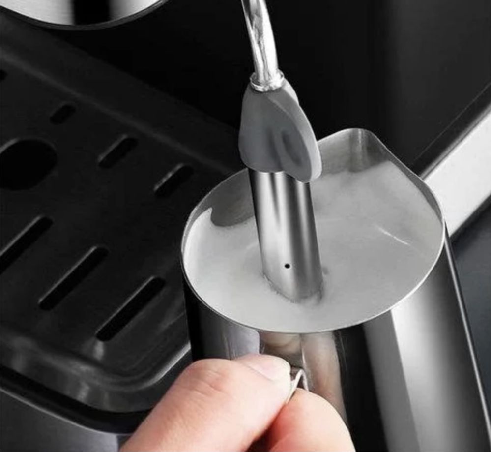 Кофемашина DSP KA 3028 серебристый