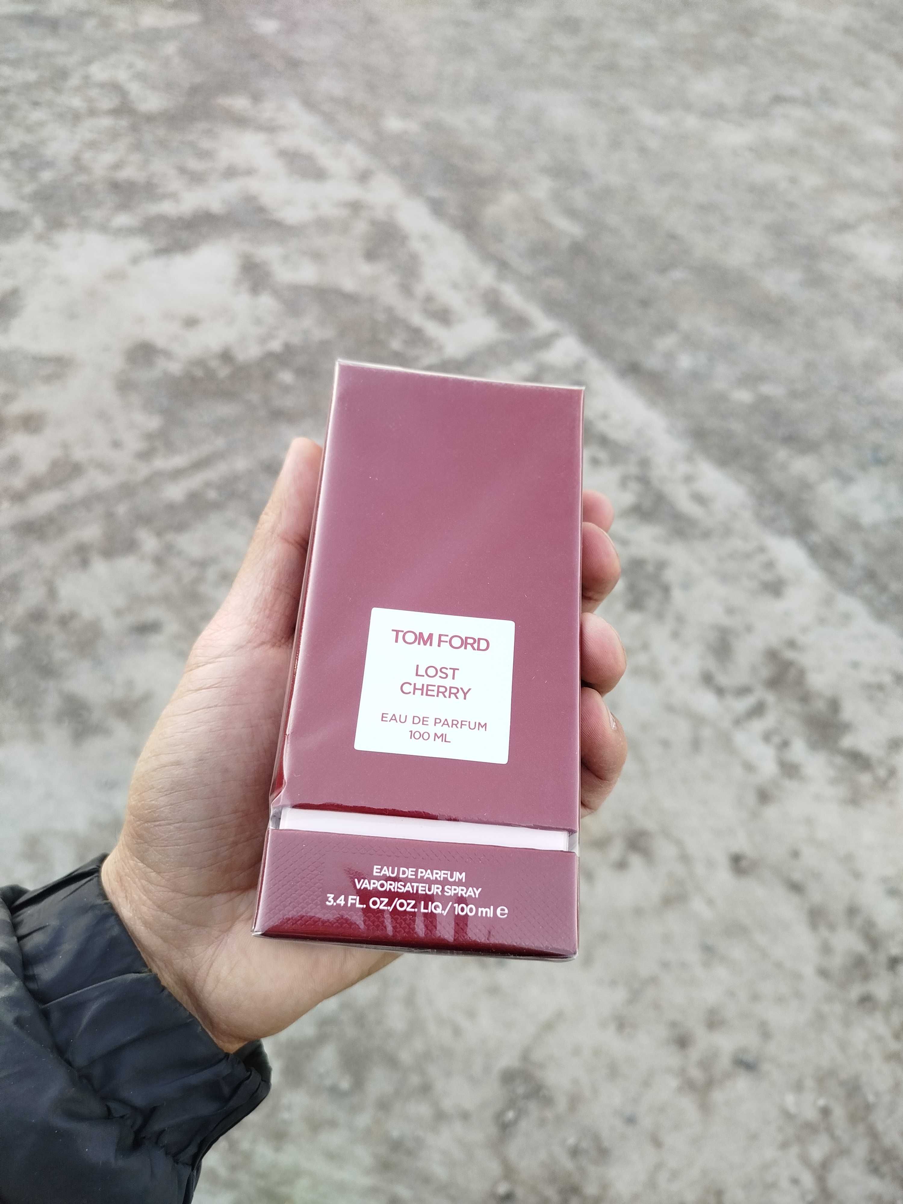 Lost cherry Tom Ford unisex