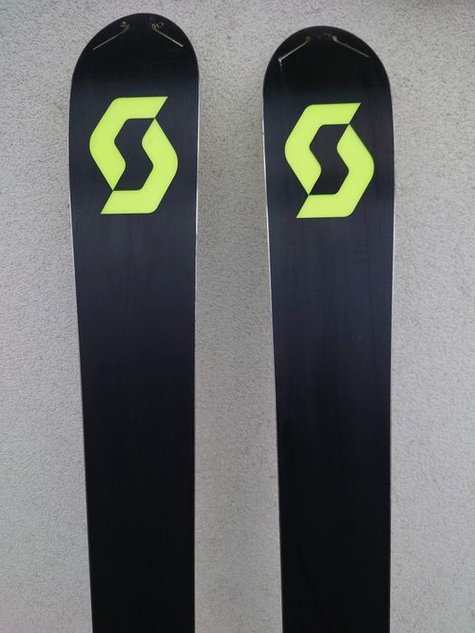Ski/schiuri de tura Scott Superguide 105+Dynafit Beast+piei Kastle