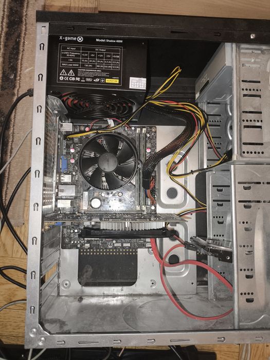 Компьютер разобранный