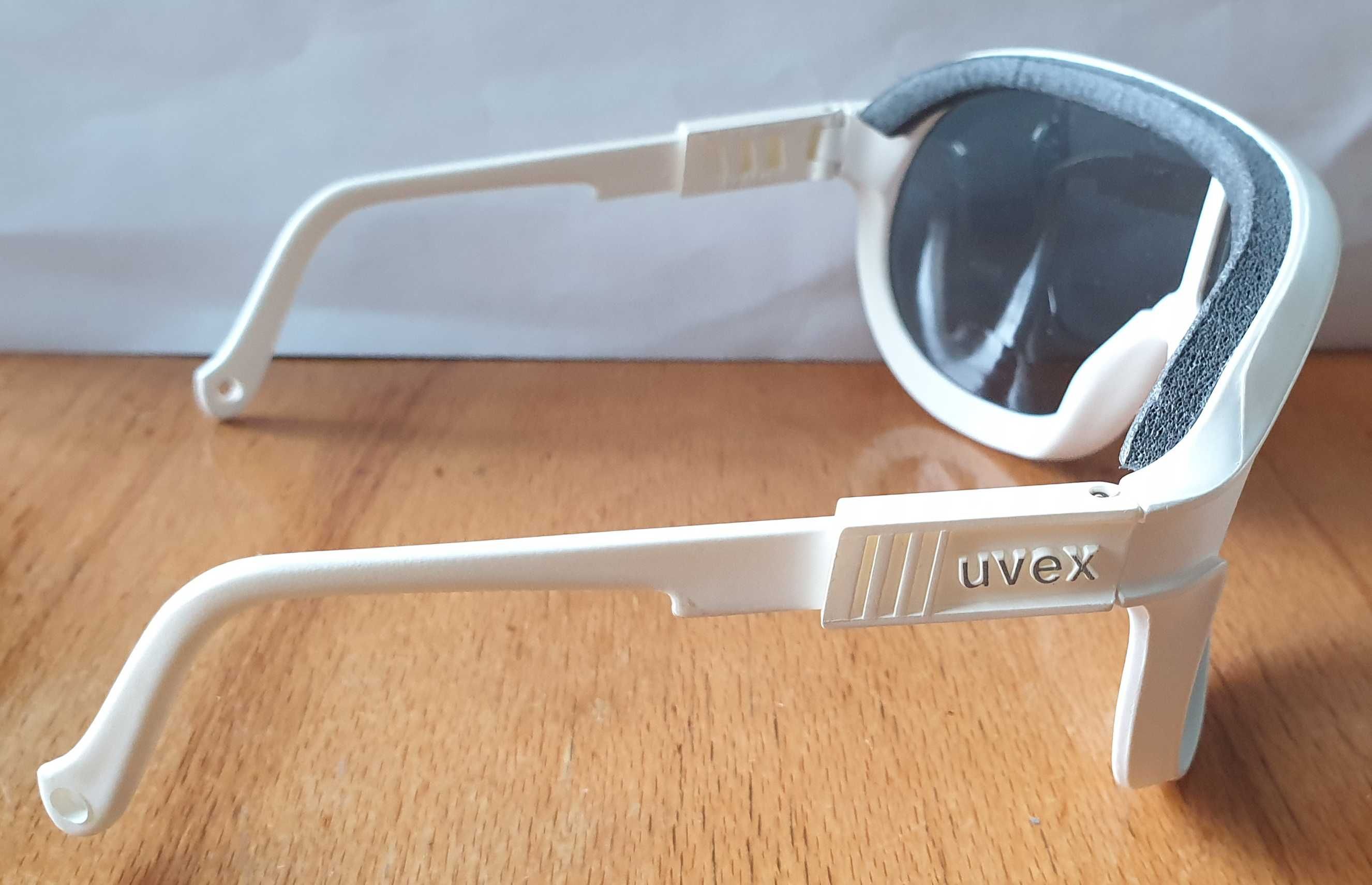 Нови Панорамни слънчеви очила UVEX SNOSUN - Бели