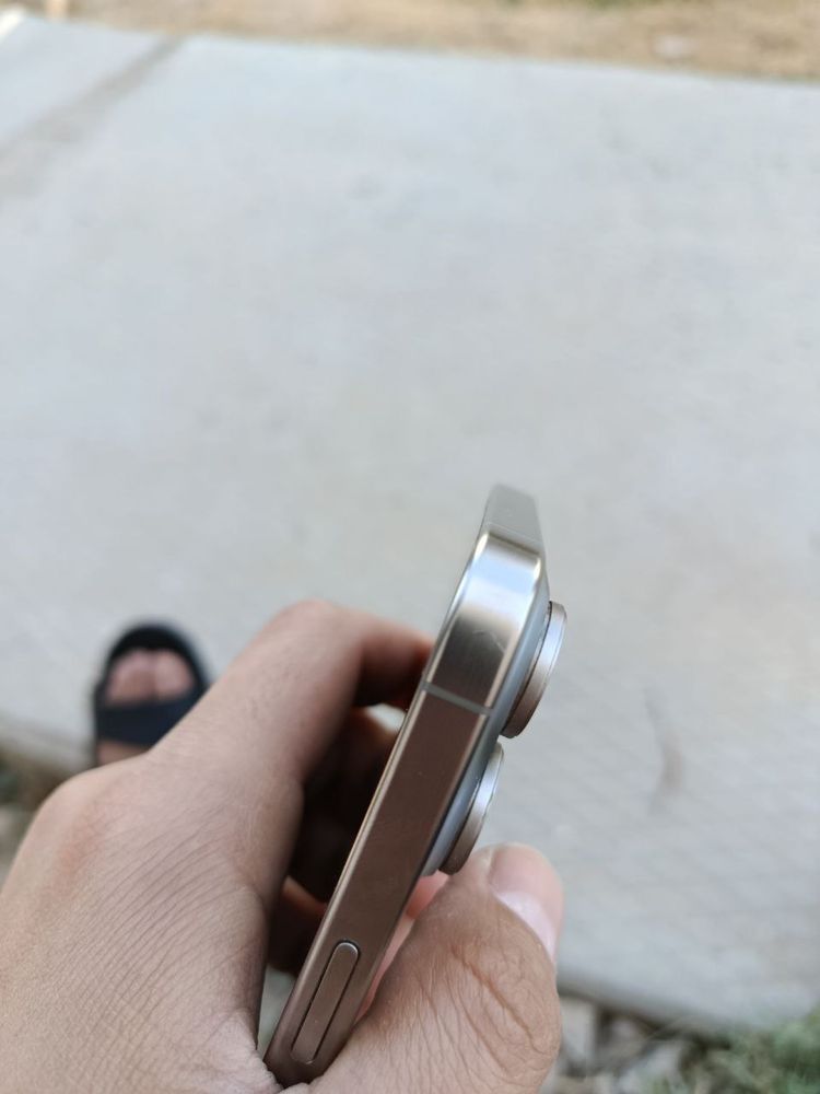Iphone 15 pro max srochno