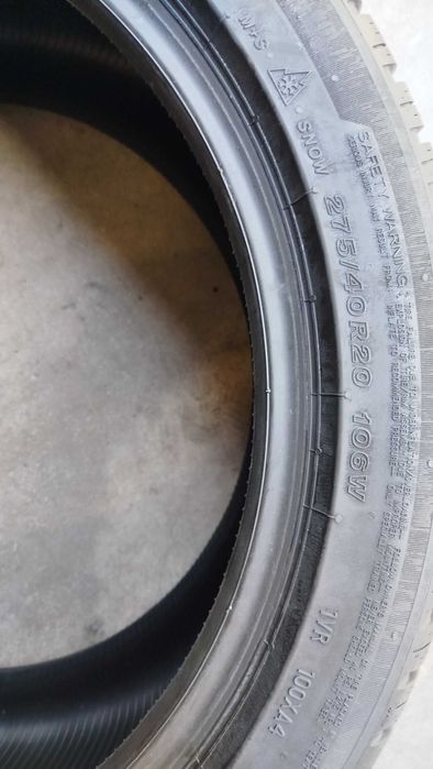 Зимни гуми 275 40 20  BRIDGESTONE B6 - 2 бр. нови 2 г.гаранция DOT2225