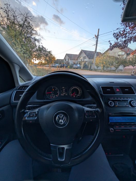 VW Touran 1.6 tdi euro 5