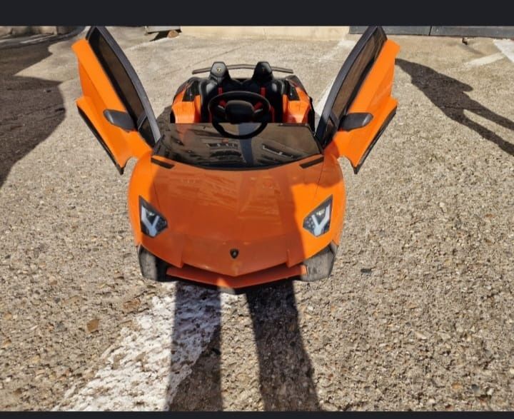 Masina electrica Lamborghini copiii
