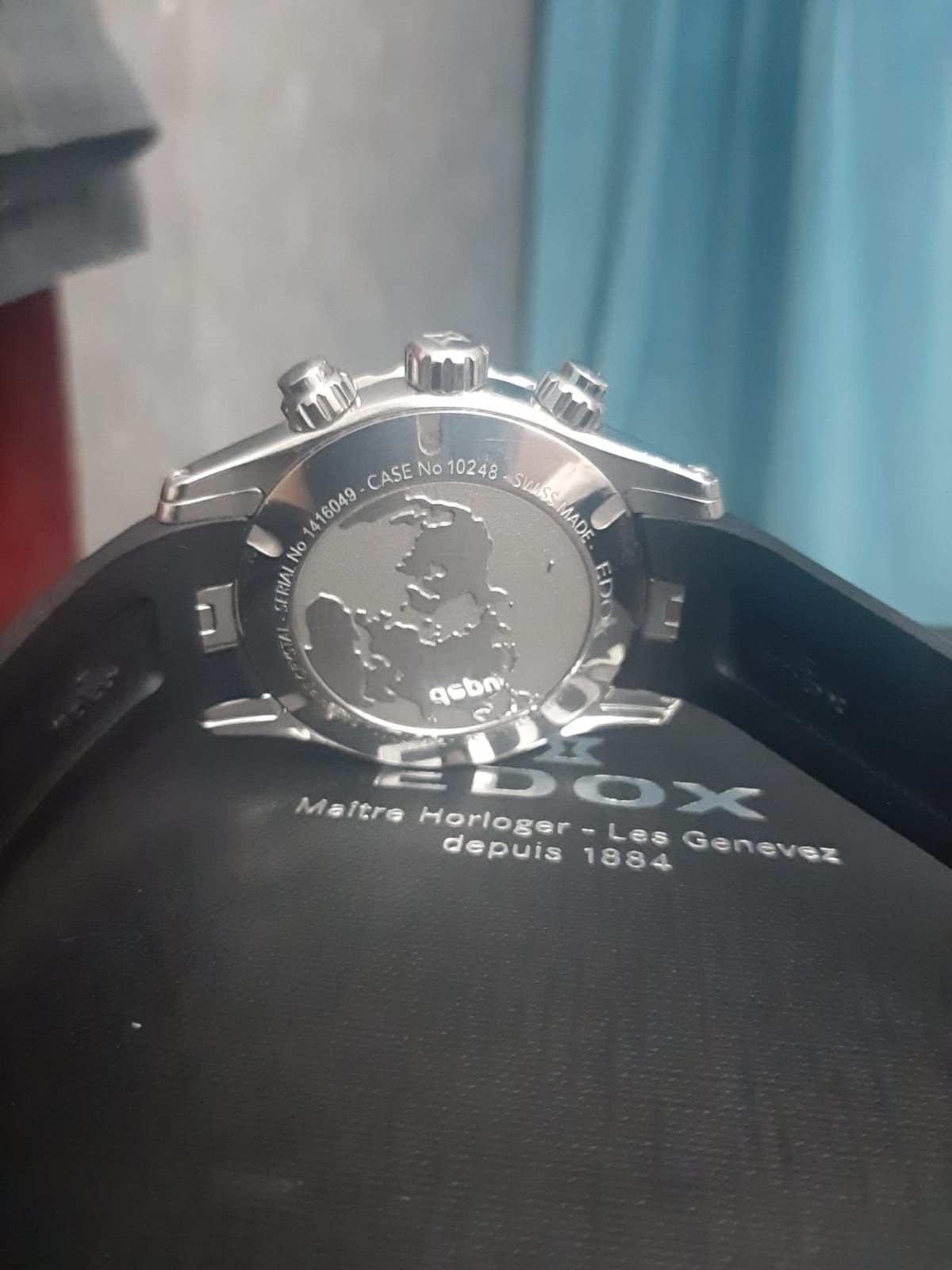 Часы мужские EDOX