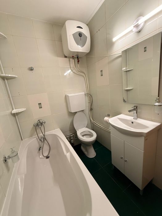 Garsoniera de inchiriat