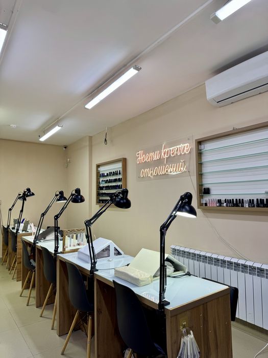 Аренда маникюрного стола для nail мастеров