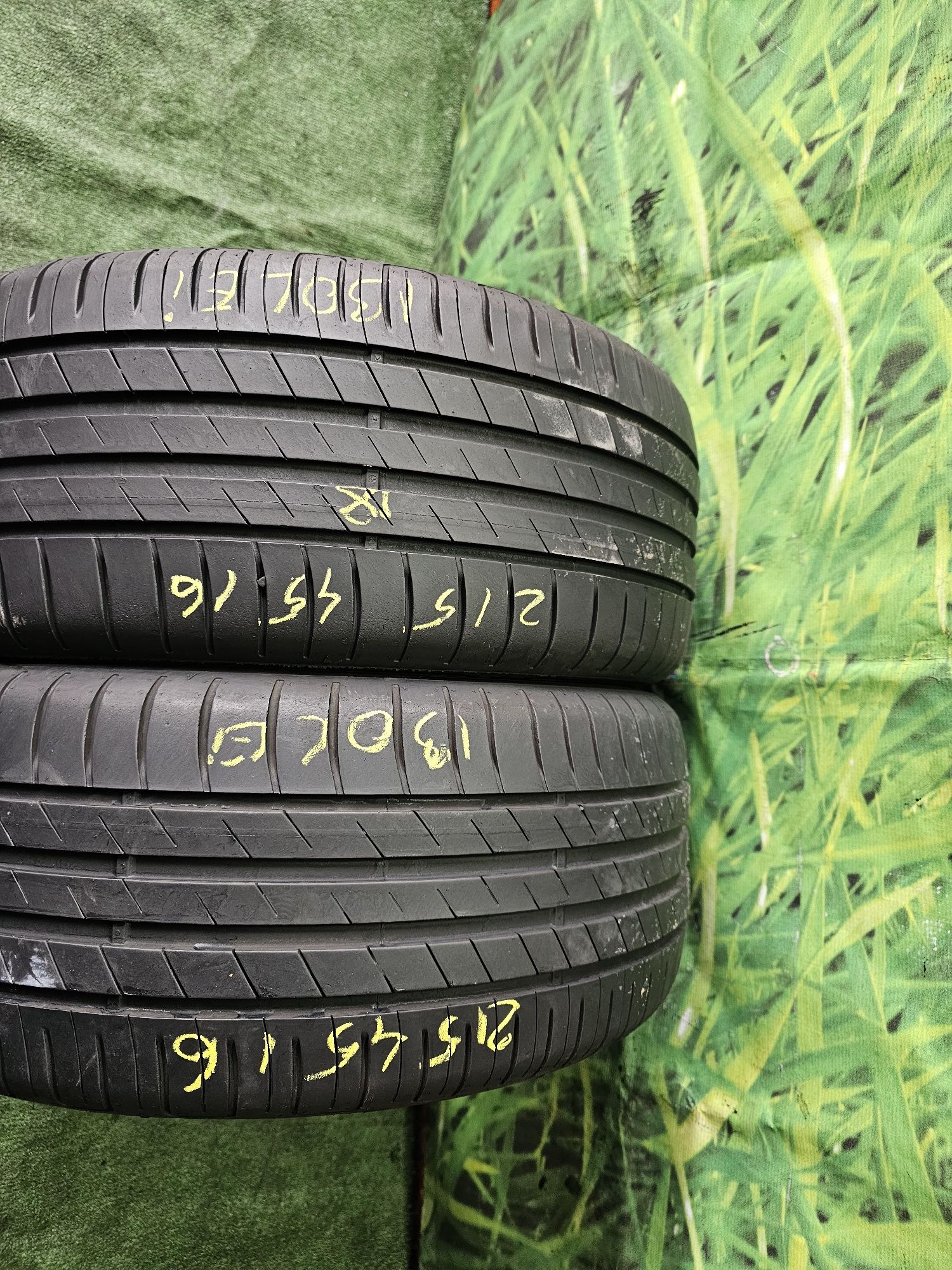 215 45 16 vara goodyear