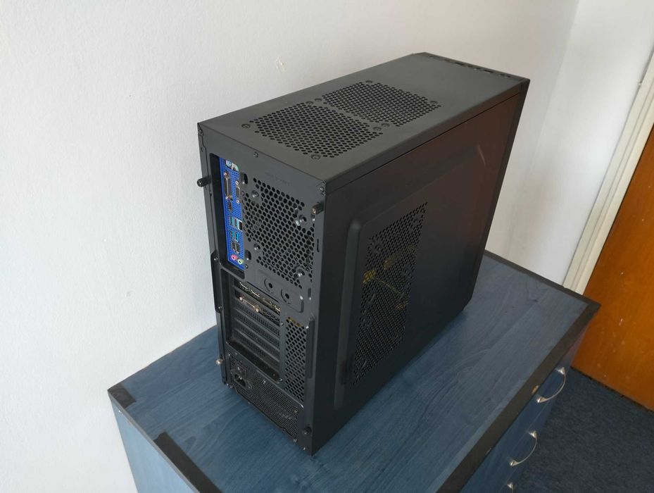 Calculator PC cu Procesor i5 9400f, 32GB RAM, Placa video GTX 1070 8GB