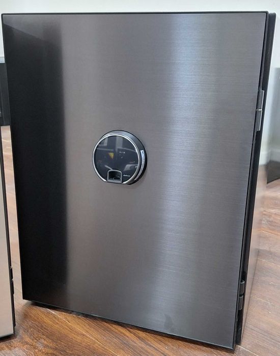 Большая скидка Огнестойкии сейф  Diplomat  модель Beyond.