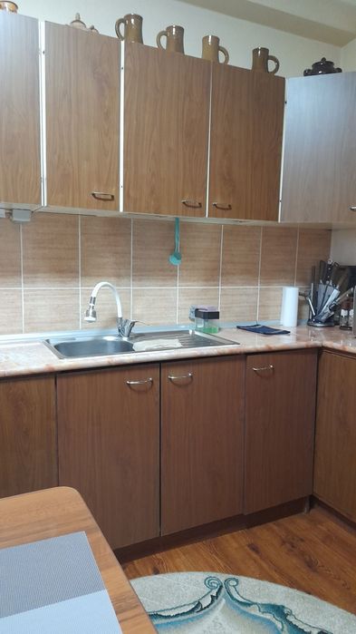 Кухонный гарнитур (карты нет, только наличным расчетом)