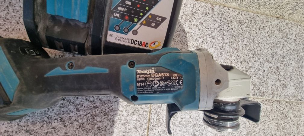 Flex Makita DGA 513 18V cu reglaj viteza