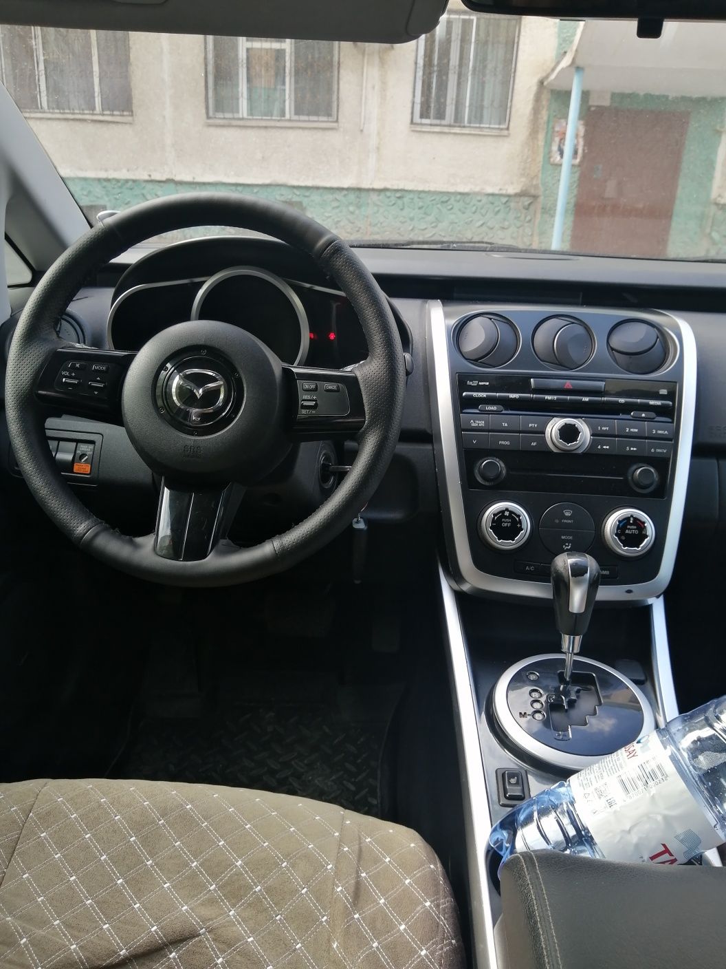 Продам Mazda CX7