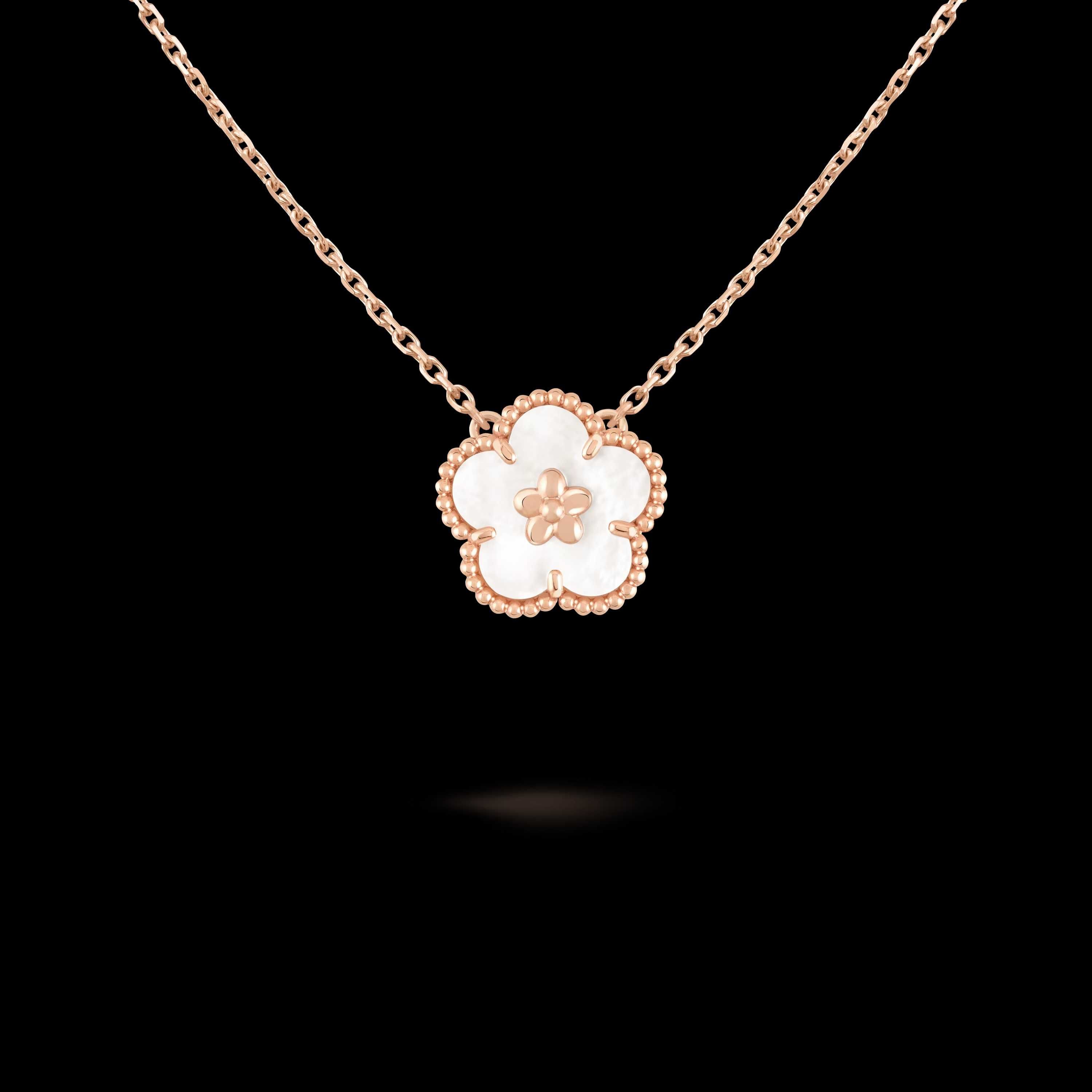 Van Cleef & Arpels VCA Rose Gold Lucky Spring Plum Дамско Колие