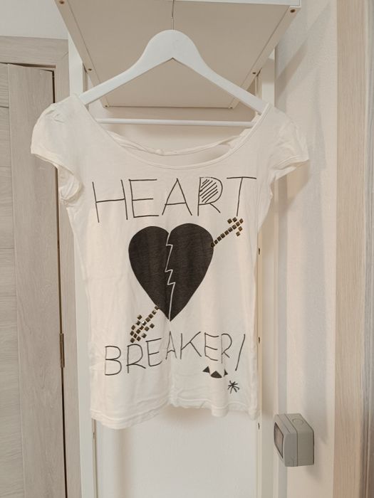 Tricou alb șic decoltat la spate măsura S/M