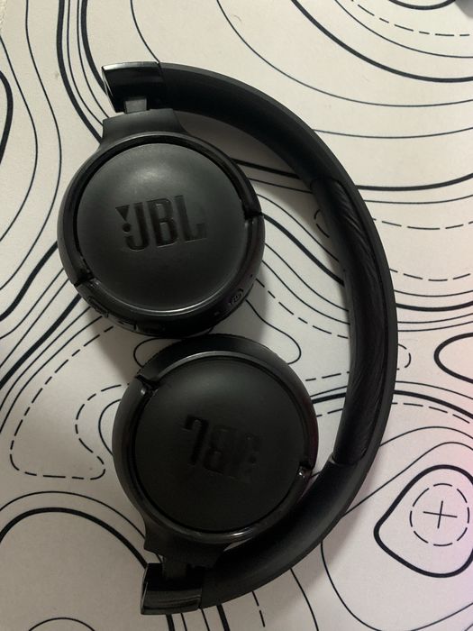 Наушники jbl 520
