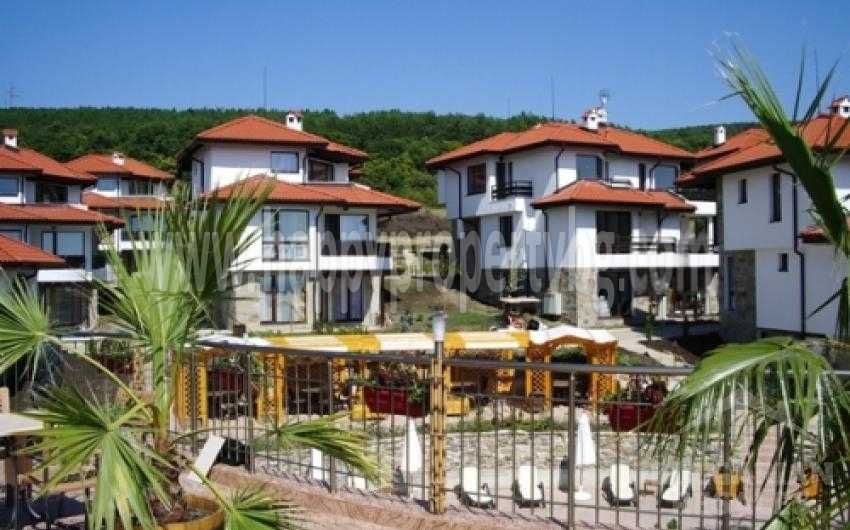 Продава се Двустаен апартамент в с. Кошарица, Област Бургас - 67 кв.м за 1000 €/кв.м - Снимка #10
