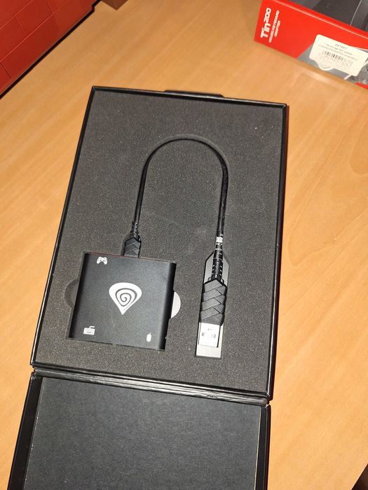 Adaptor pentru console