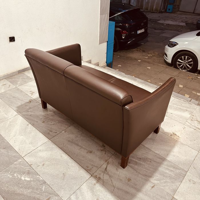 Диван от естествена кожа – перфектно състояние