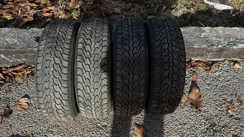 Продам комплект колёс