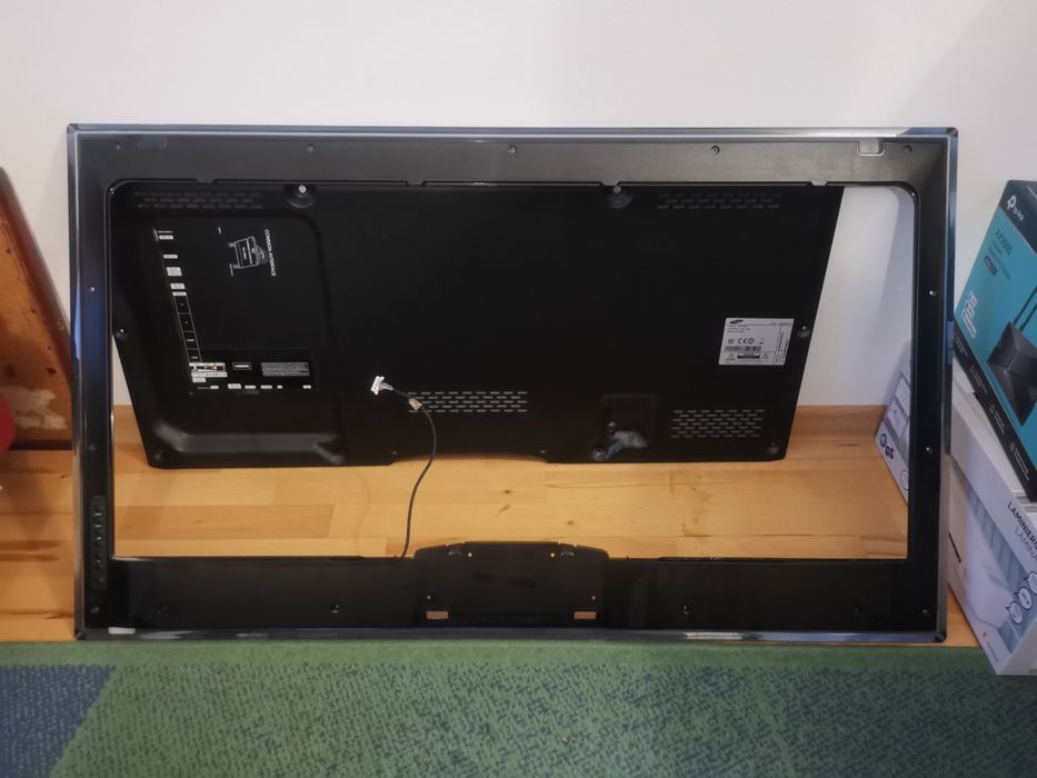 Rama spate cu butoane TV Samsung