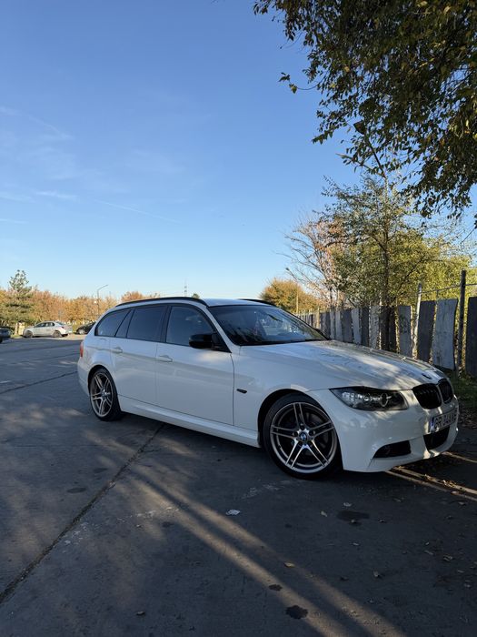 BMW Seria 3 E91 facelift 2011