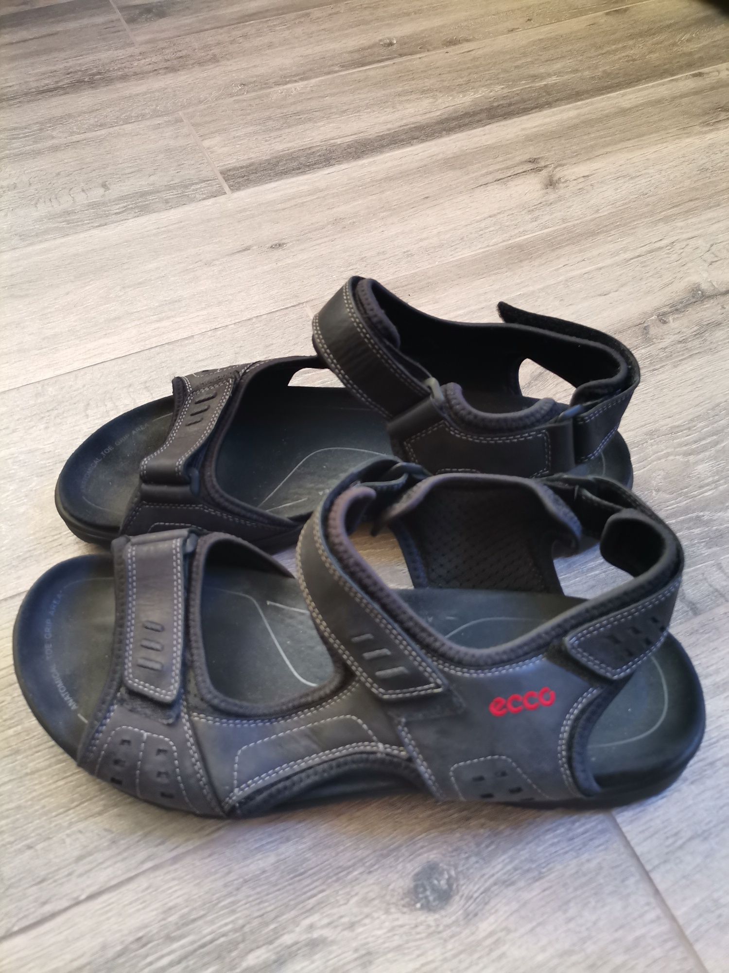 Mammut MTR71- 44 2/3номер. Ecco sandals 44 номер