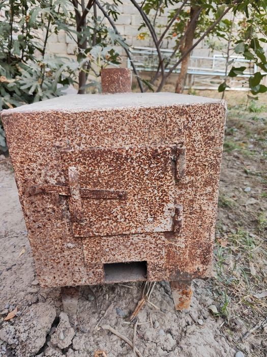 Utinli va kumirli pechka sotiladi