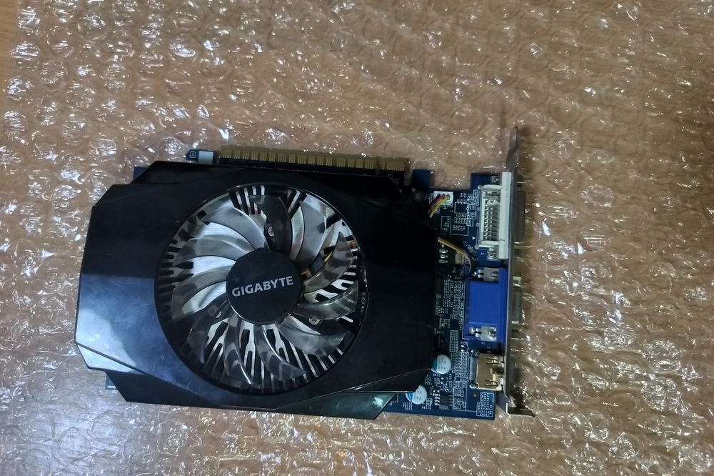 Видеокарта gt 630 в хорошем состоянии