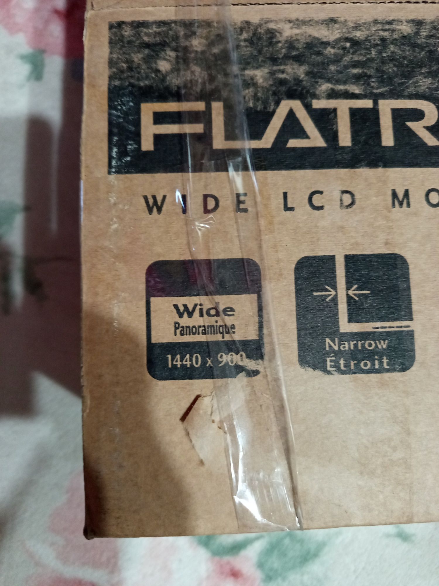 Монитор LG Flatron Wide LCD