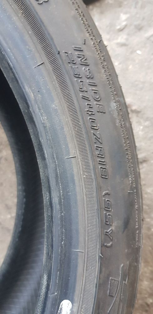 Летни гуми-18цола-235/40-1бр.-100лв."FALKEN "
