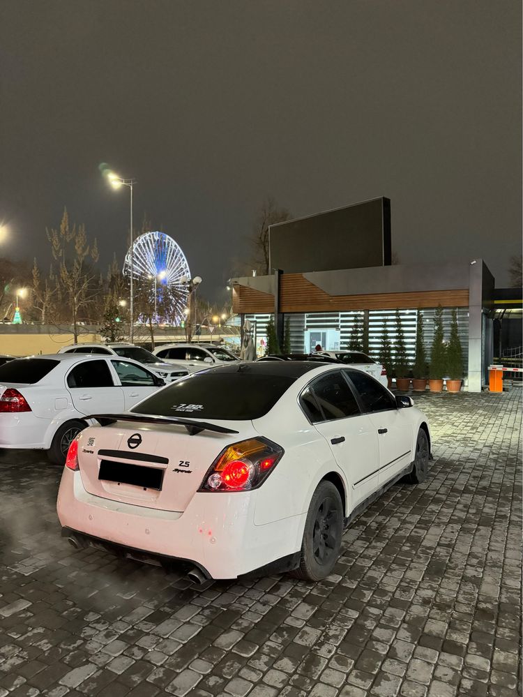 Nissan Altima naxtga srochna