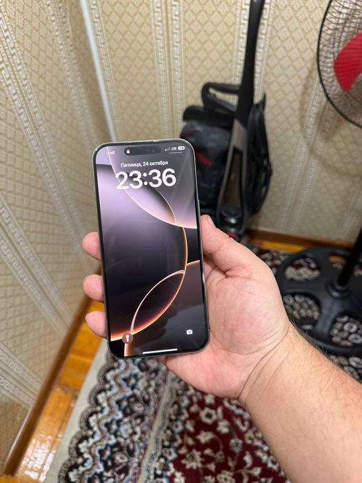 Iphone 16 pro MAX ёмкость 98% Идеал