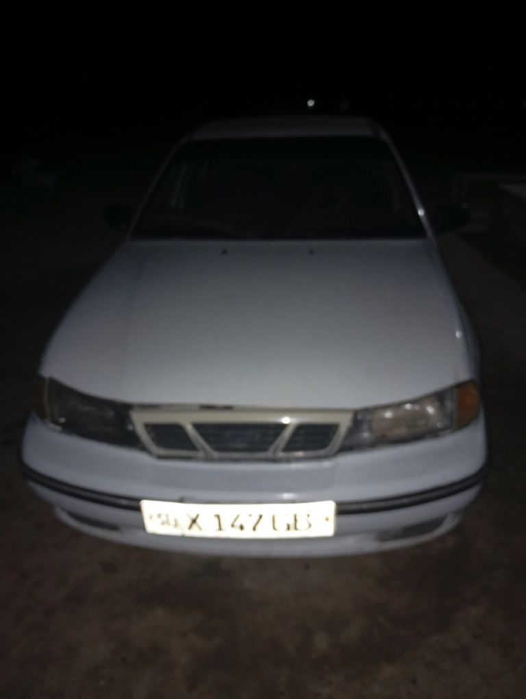 Nexia 1 sotiladi.
