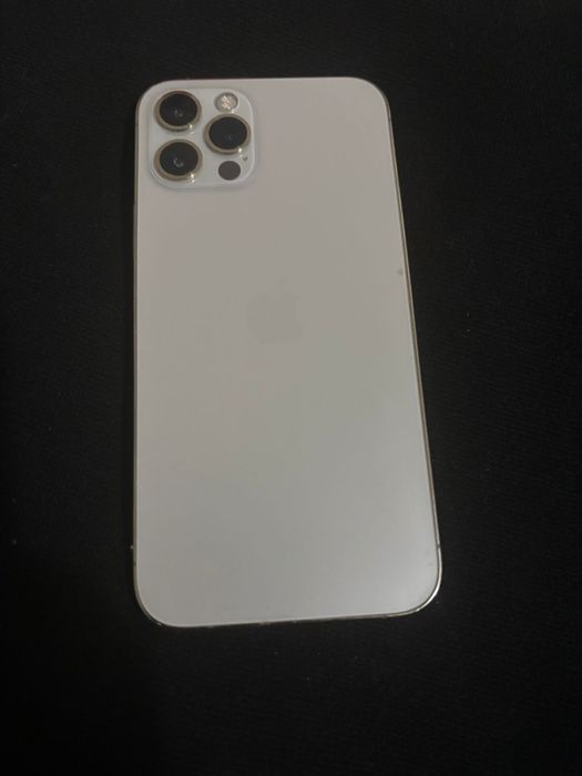 Срочно продается Айфон 12 про