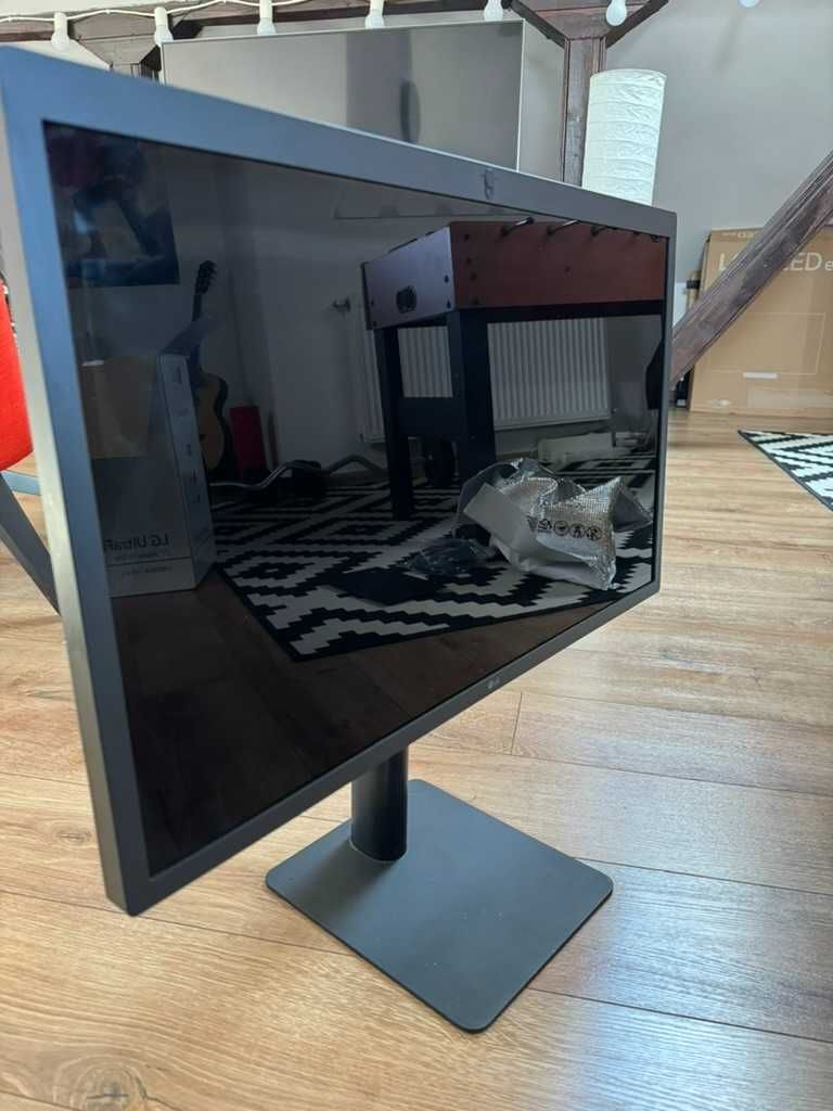 Monitor LED IPS LG UltraFine 27", 5K, Thunderbolt 3, USB-C, Mac OS