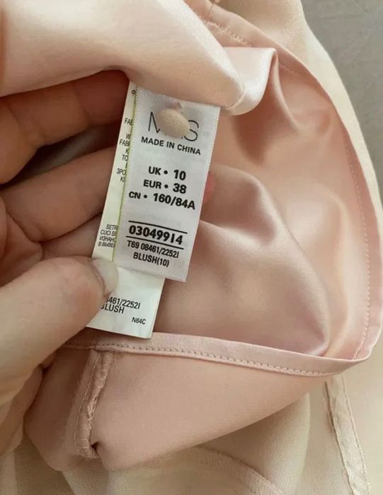 Рокля солей рокля дантелена рокля розова рокля нюд