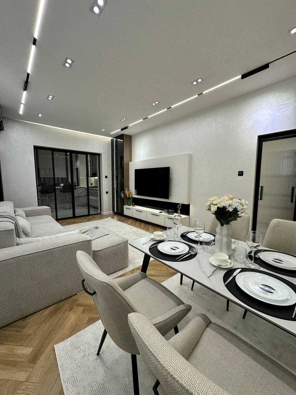 V548 ПРОДАЕТСЯ квартира Айбек метро 3в4/4/4  100м2