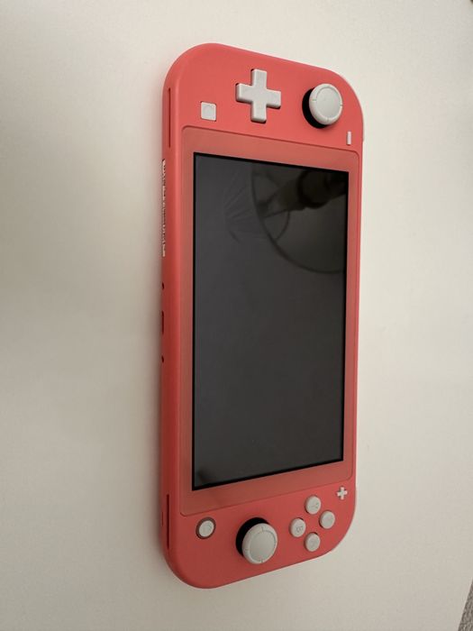 Продам Игровую приставку