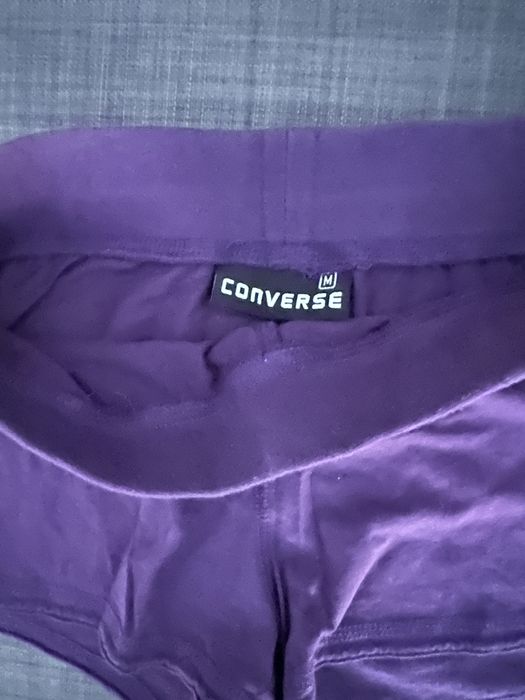 Pantaloni scurti, mov, M, Converse, ca noi