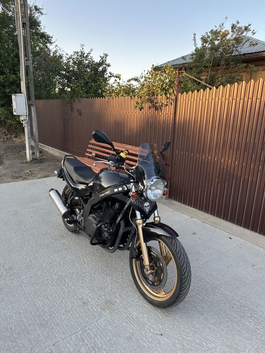 Vând Suzuki GS 500