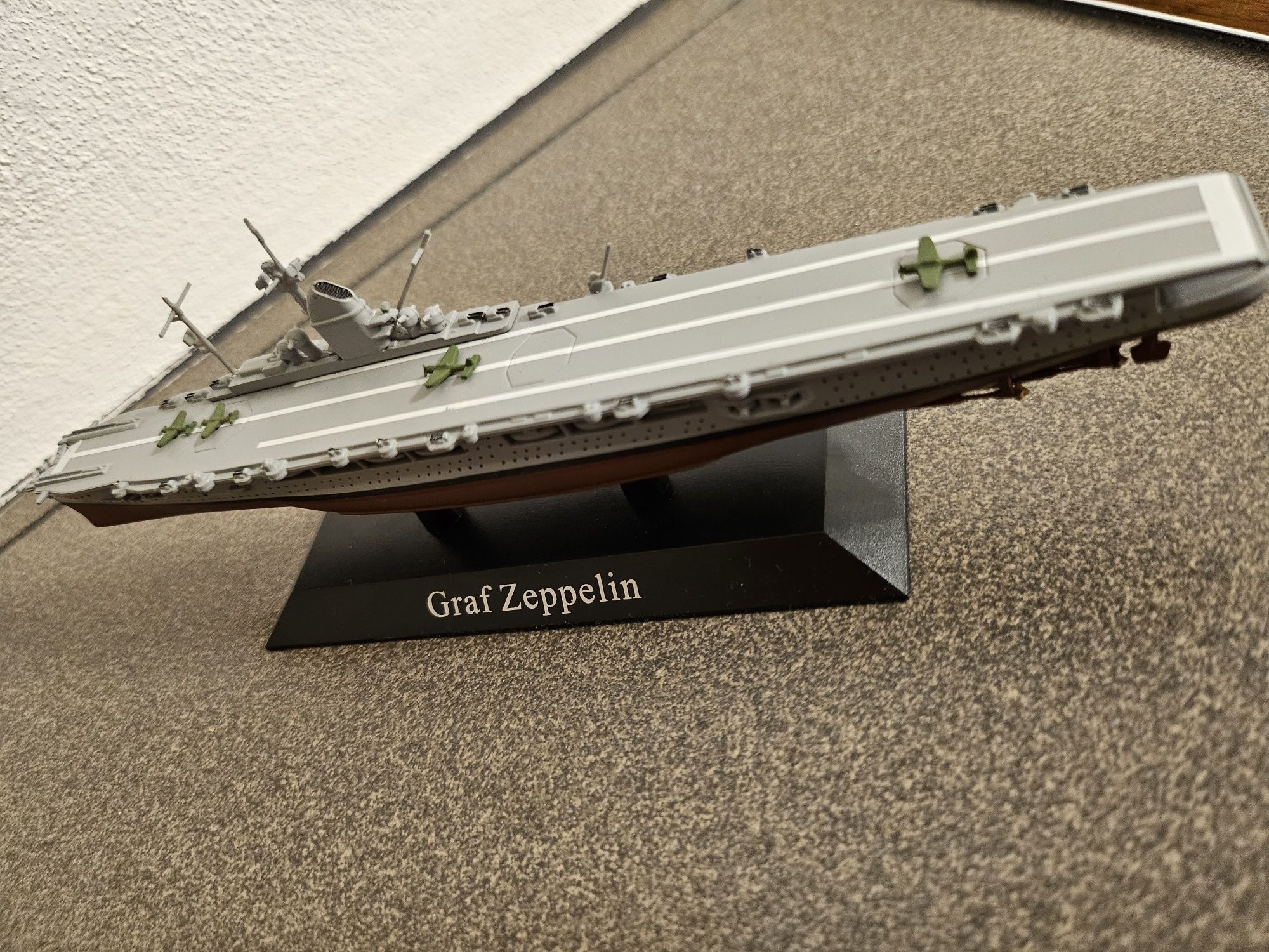 Macheta Portavion Graf Zeppelin