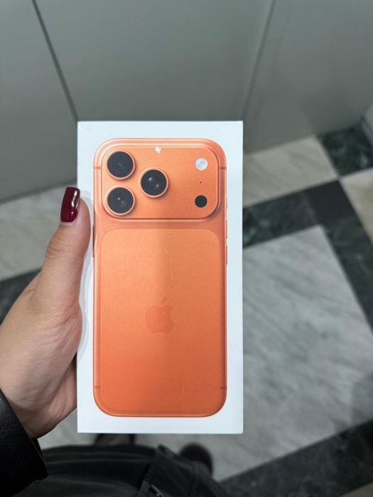 iphone 17 pro телефон