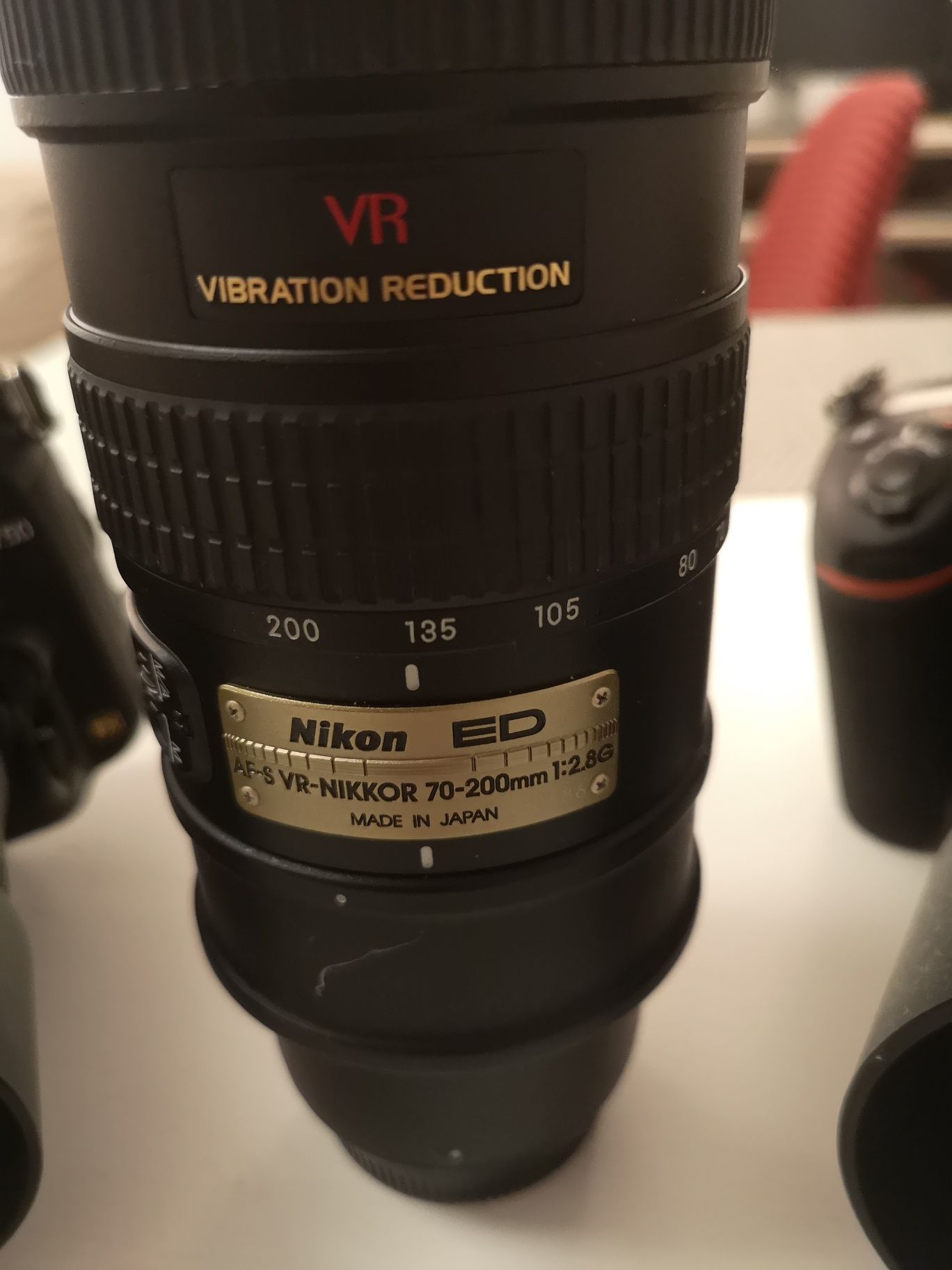 Nikon 70-200  VR